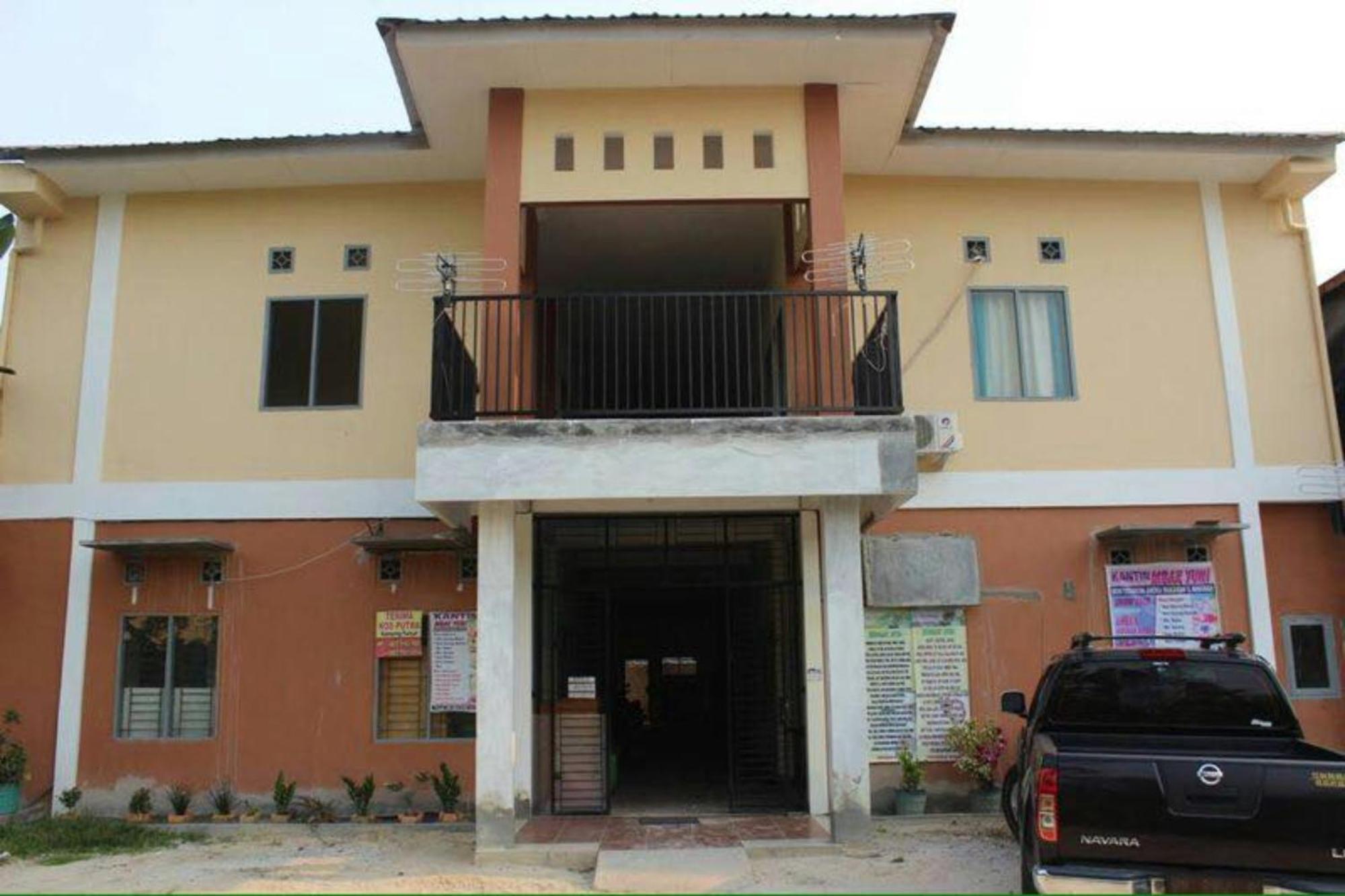 Penginapan Syariah Parit  Dış mekan fotoğraf